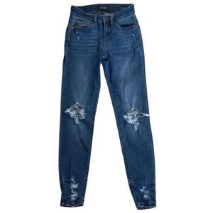 Judy Blue Skinny Fit Distressed‎ Jeans with Tapered Legs Sz 1 25